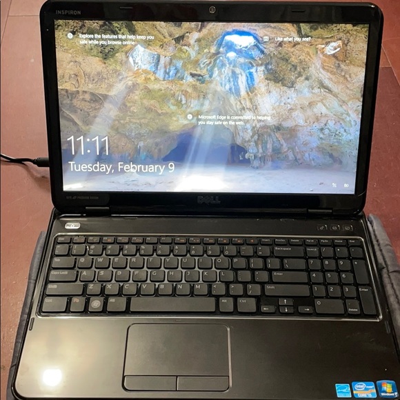 Dell laptop - Picture 3 of 5